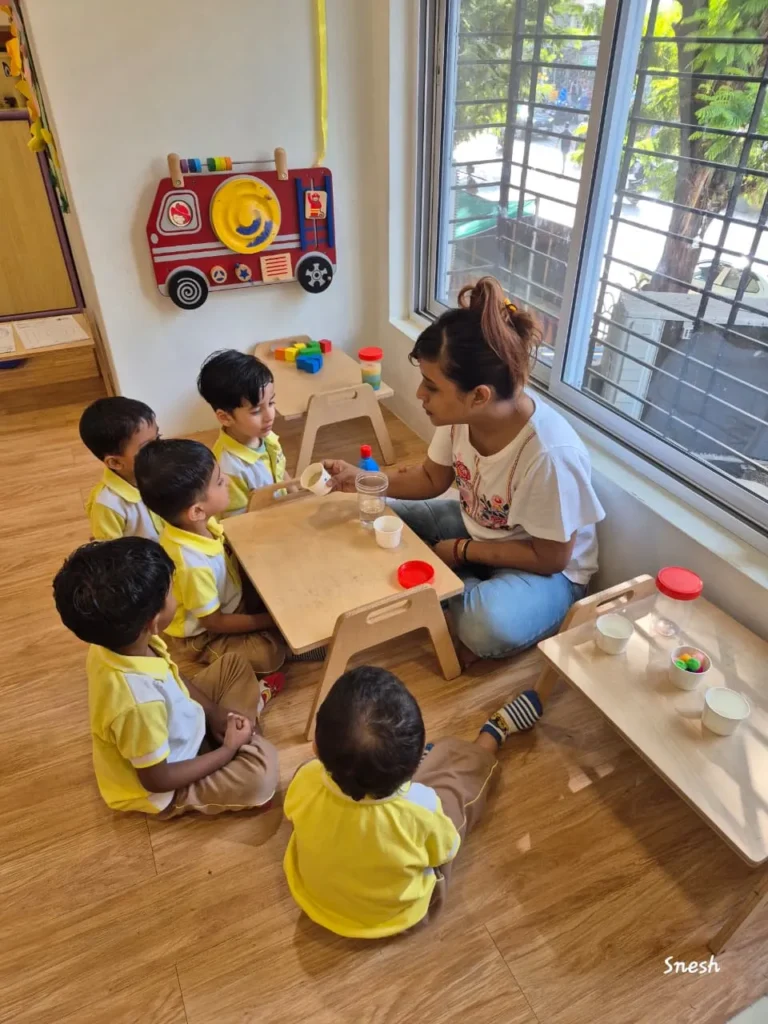 Children learning together – Eager Beaver Preschools & Daycare, Mumbai